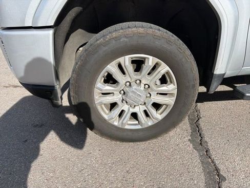 Used 2022 GMC Sierra 2500 Denali w/ Denali Ultimate Package image 27