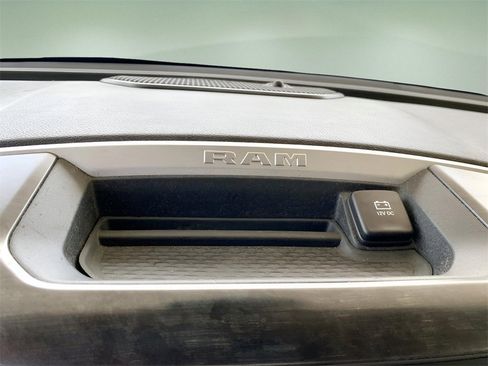 Used 2020 RAM 2500 Big Horn image 42