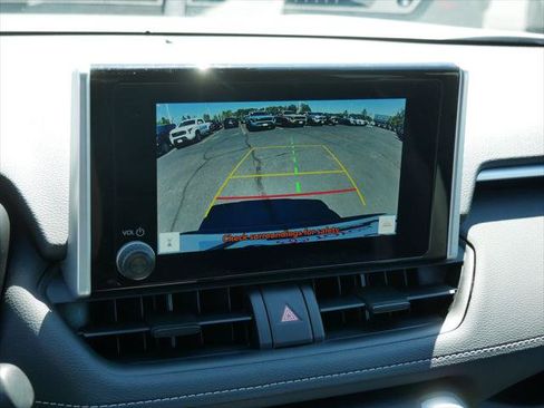 Certified 2025 Toyota RAV4 XLE AWD/4WD image 18