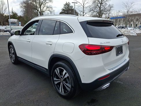 New 2026 Mercedes-Benz GLA 250 4MATIC image 4