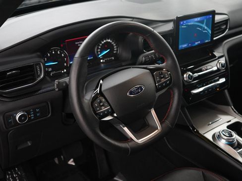 Used 2022 Ford Explorer ST-Line w/ Class IV Trailer Tow Package image 21