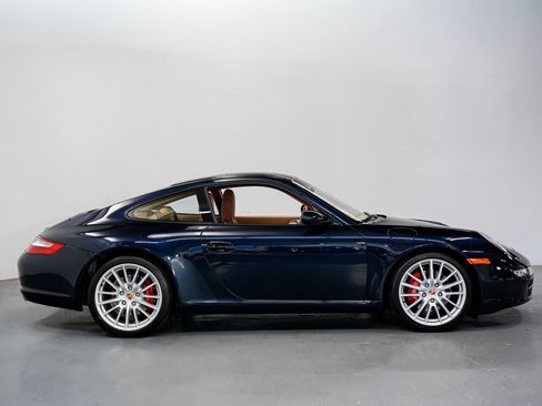 Used 2006 Porsche 911 Carrera S RWD image 2