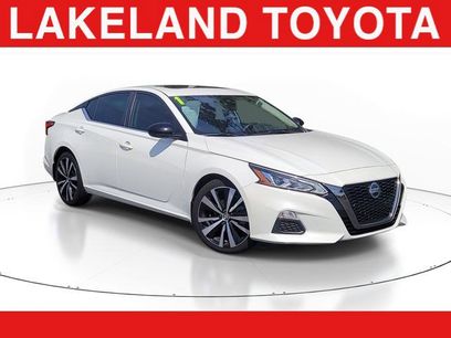 Used 2021 Nissan Altima 2.5 SR w/ SR Premium Package