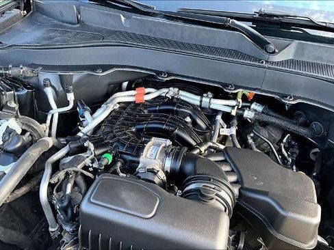 Certified 2022 Ford Explorer 4WD image 35