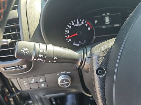 Used 2018 Kia Soul ! w/ Tech Package FWD image 34