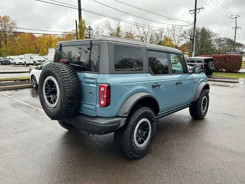 Certified 2022 Ford Bronco Badlands image 4