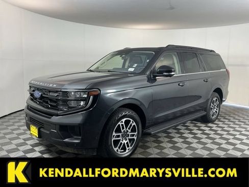 Used 2025 Ford Expedition Max Active AWD/4WD image 1