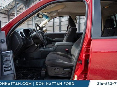 Used 2010 Ford Explorer Sport Trac XLT image 5