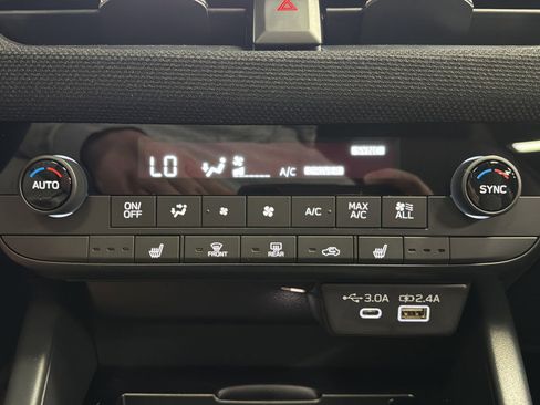 New 2026 Subaru Outback Premium image 32