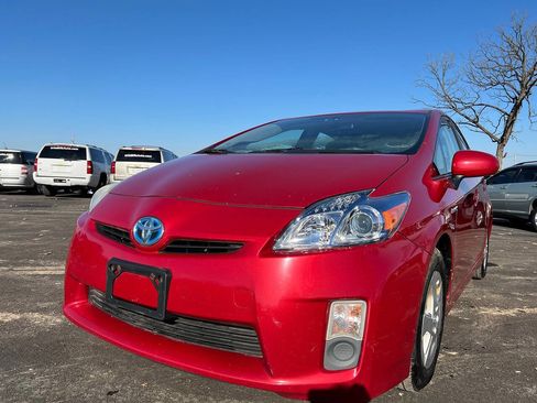 Used 2011 Toyota Prius One image 3