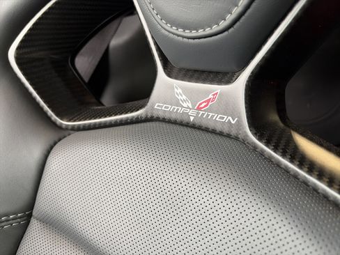 Used 2015 Chevrolet Corvette Z06 w/ 3LZ Preferred Equipment Group image 49