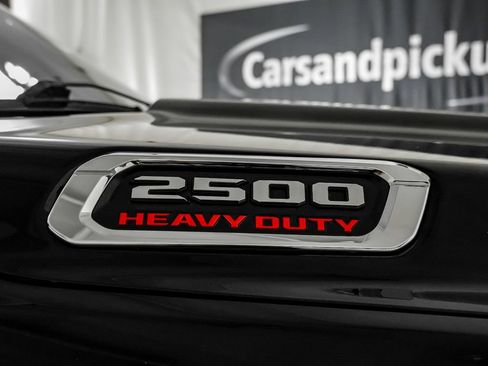 Used 2024 RAM 2500 Tradesman w/ Chrome Appearance Group AWD/4WD image 42