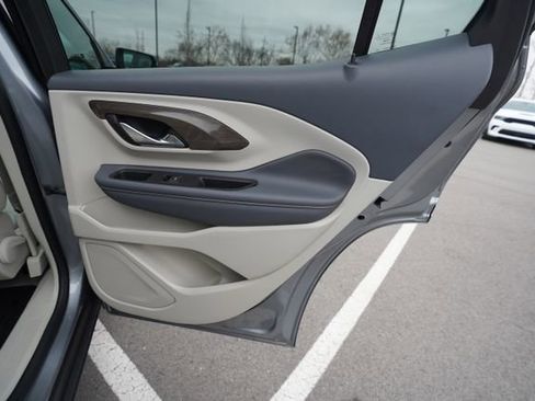 Used 2023 GMC Terrain Denali image 24
