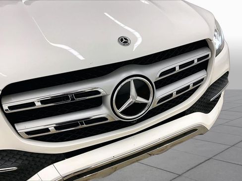 Used 2020 Mercedes-Benz GLS 450 4MATIC image 29