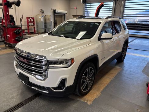 Used 2020 GMC Acadia SLT w/ Premium Package AWD/4WD image 1