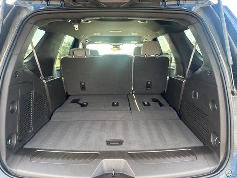 Used 2026 Chevrolet Tahoe LS RWD image 6