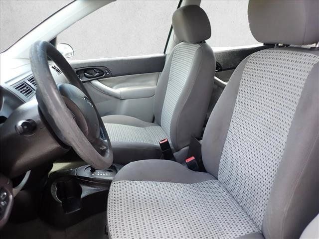 Used 2007 Ford Focus S FWD image 10
