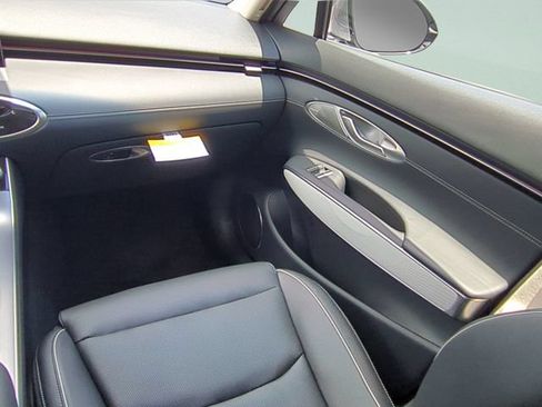 New 2026 Genesis GV70 2.5T Advanced AWD/4WD image 12