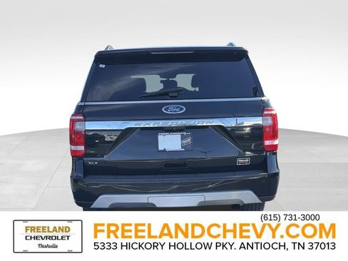 Used 2021 Ford Expedition Max XLT image 4