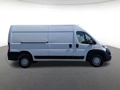 Used 2025 RAM ProMaster 3500 w/ Convenience Group FWD image 4