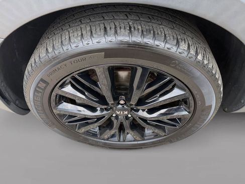 Used 2020 Kia Telluride SX AWD/4WD image 9