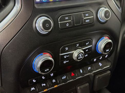 Used 2020 GMC Sierra 1500 AT4 w/ AT4 Premium Package image 19