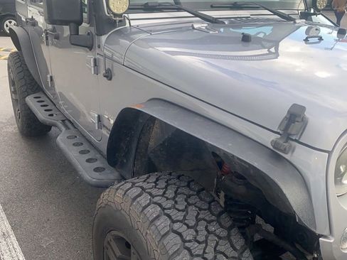 Used 2016 Jeep Wrangler Unlimited Sahara w/ Connectivity Group image 2