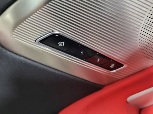 Used 2024 Chevrolet Corvette Stingray Preferred Cpe w/ Z51 Performance Package image 19