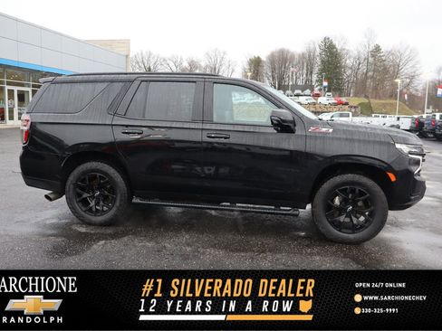 Used 2022 Chevrolet Tahoe Z71 w/ Luxury Package AWD/4WD image 1
