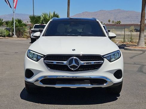 Used 2024 Mercedes-Benz GLC 300 image 4