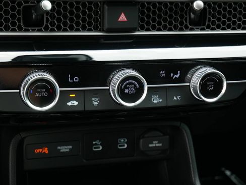 Used 2025 Honda Civic Sport image 20
