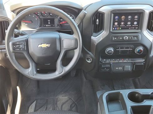 Certified 2024 Chevrolet Silverado 2500 Custom w/ Custom Value Package image 25
