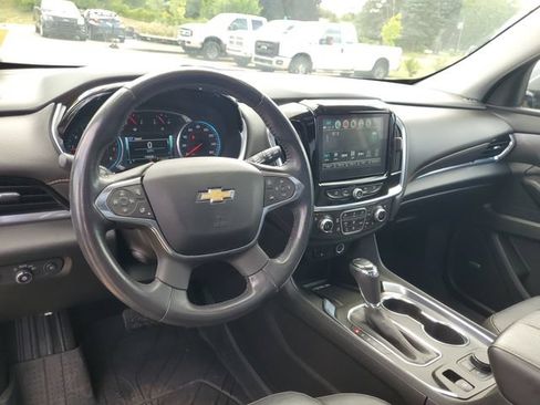 Used 2019 Chevrolet Traverse Premier AWD/4WD image 20
