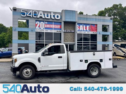 Used 2018 Ford F350 XL w/ Power Equipment Group RWD image 1
