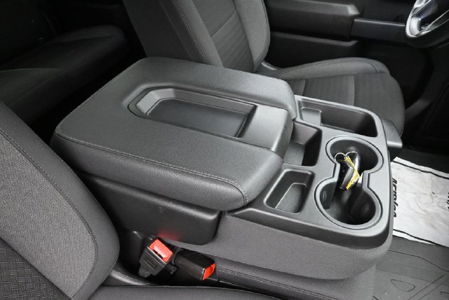 Used 2025 Chevrolet Silverado 1500 Custom AWD/4WD image 35
