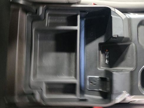 Used 2025 Chevrolet Silverado 1500 LTZ image 20