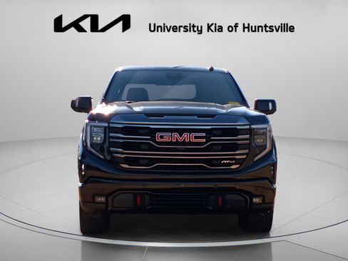 Used 2024 GMC Sierra 1500 AT4 w/ Technology Package image 2