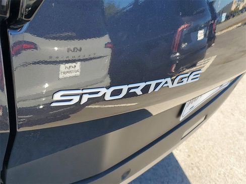 New 2026 Kia Sportage EX image 27