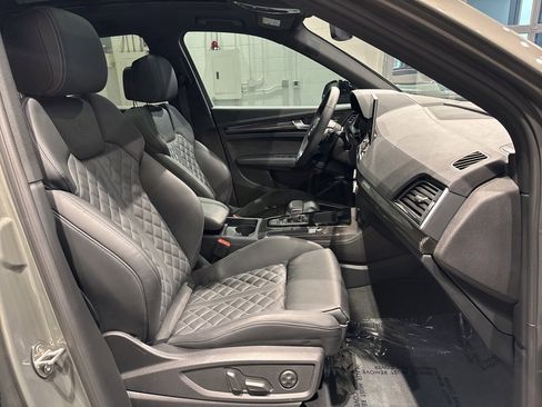 Used 2025 Audi SQ5 Prestige image 46