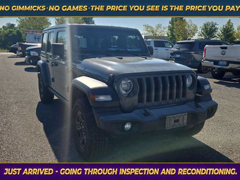 Used 2020 Jeep Wrangler Unlimited Sport AWD/4WD image 1