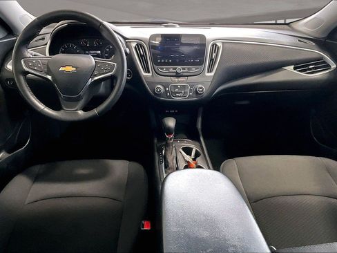 Used 2022 Chevrolet Malibu RS image 17