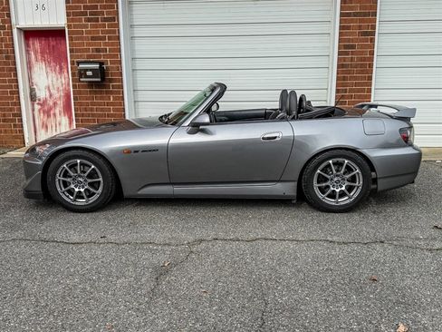 Used 2008 Honda S2000 image 22