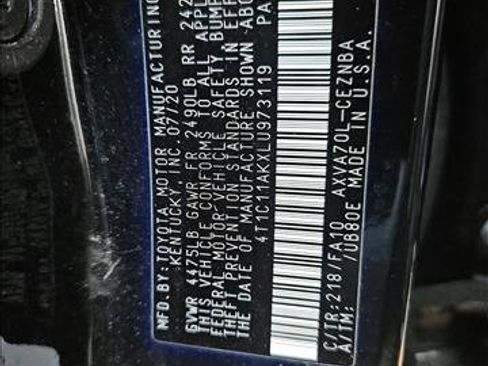 Used 2020 Toyota Camry LE image 15