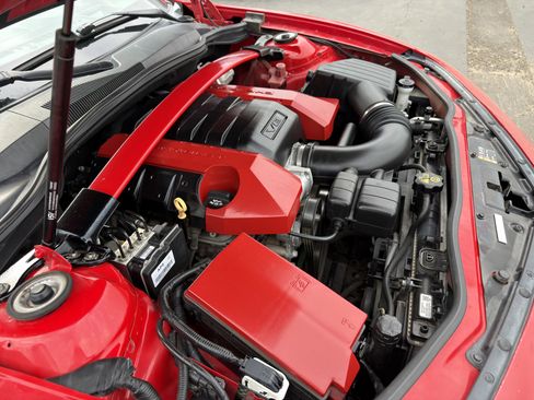Used 2015 Chevrolet Camaro SS RWD image 43
