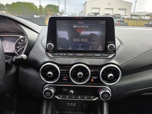 Used 2020 Nissan Sentra SV w/ Trunk Package image 25