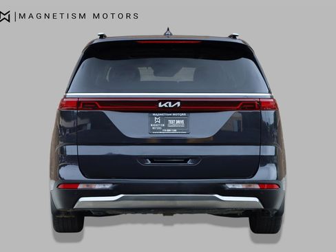 Used 2024 Kia Carnival SX Prestige FWD image 7
