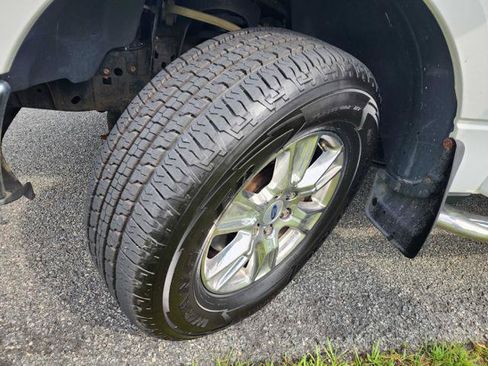 Used 2010 Ford F150 FX4 AWD/4WD image 9