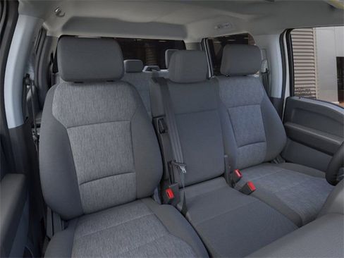 New 2026 Ford F250 XL w/ FX4 Off-Road Package image 10