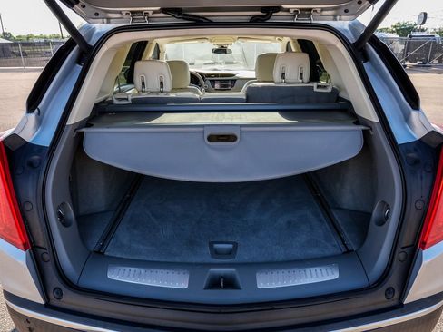 Used 2017 Cadillac XT5 Luxury w/ Driver Awareness Package FWD image 70