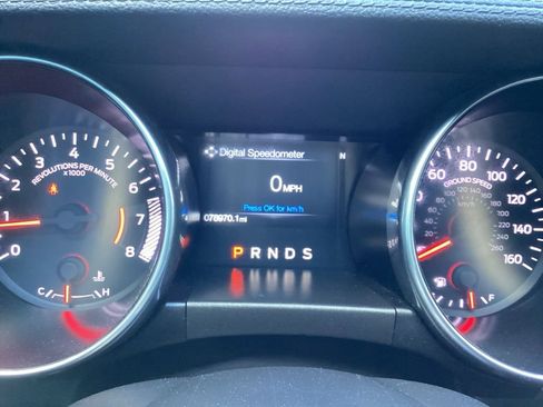 Used 2019 Ford Mustang Premium w/ Enhanced Security Package image 33